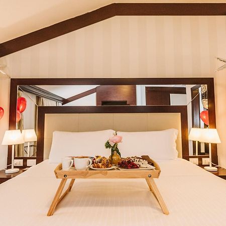 Palazzo Bezzi Hotel Равена Екстериор снимка