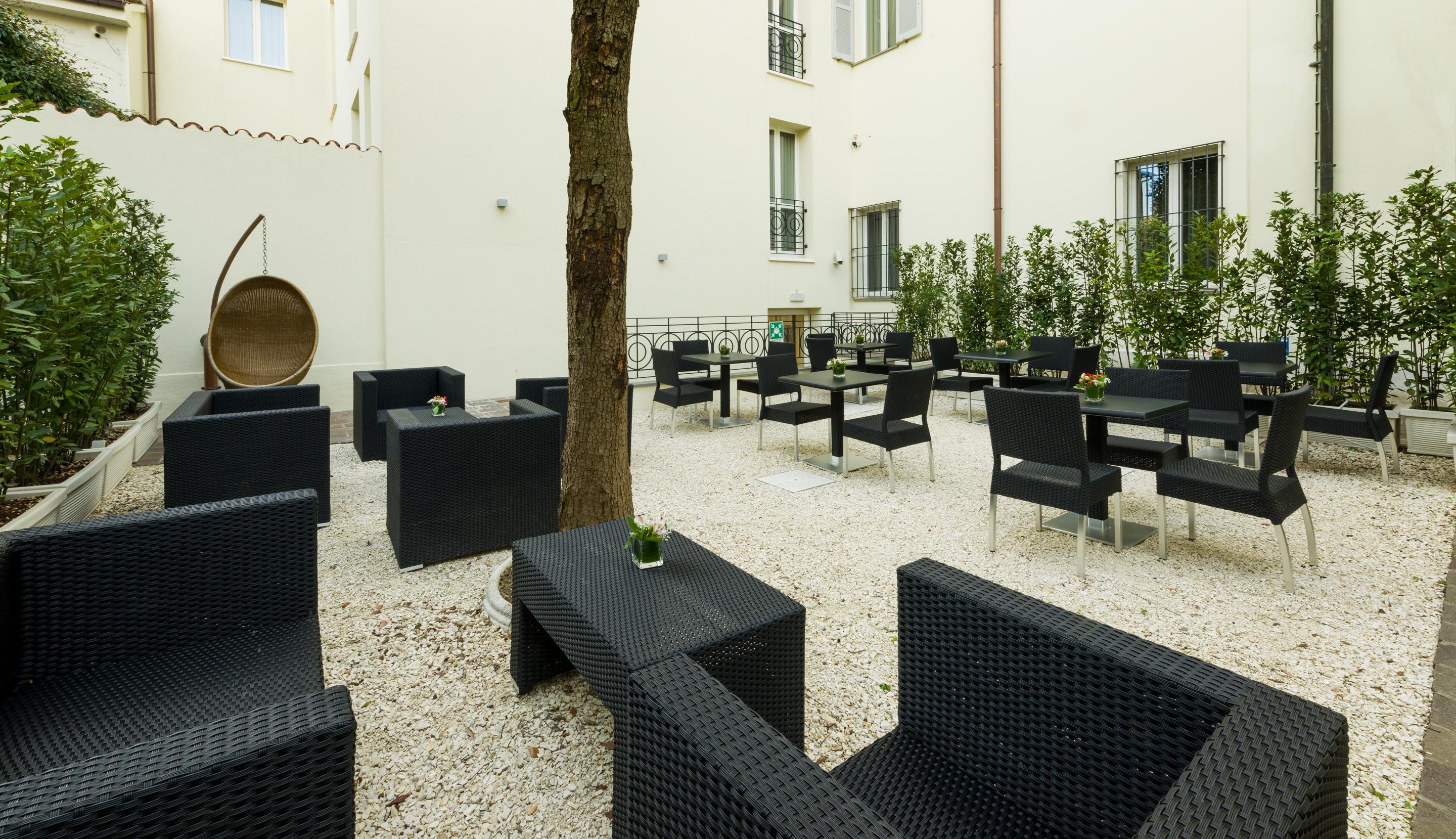 Palazzo Bezzi Hotel Равена Екстериор снимка